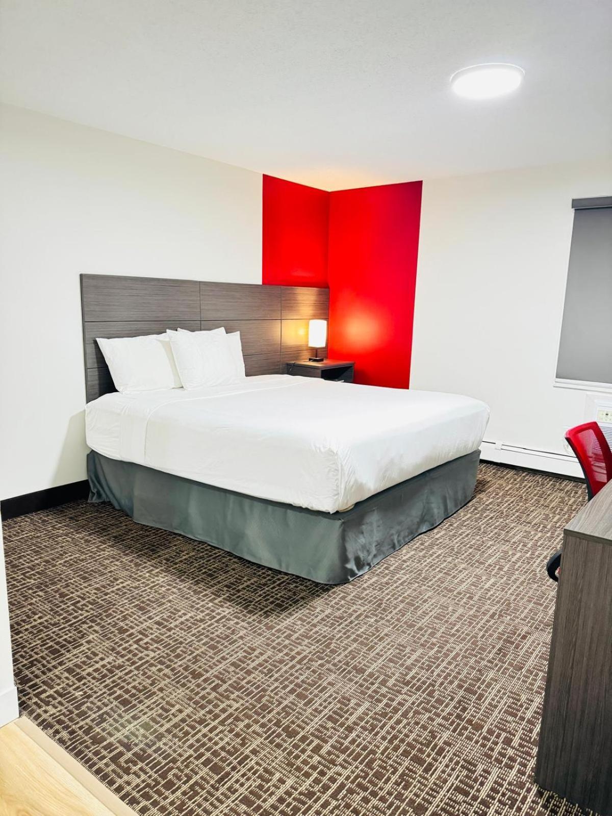 Ramada By Wyndham Dawson Creek Hotell Eksteriør bilde